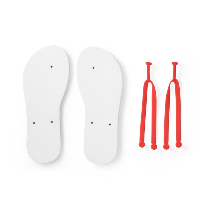 Chinelo com sola em EVA totalmente personalizável em sublimação e tira em PVC. 